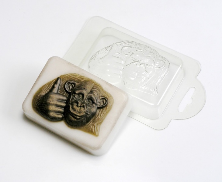 Пластиковая формочка для мыла МФ Горилла на основании Пластиковая формочка для мыла МФ Горилла на основании