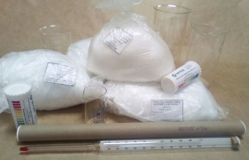 lye sodium urea thermometer glass laboratory.jpg lye sodium urea thermometer glass laboratory.jpg